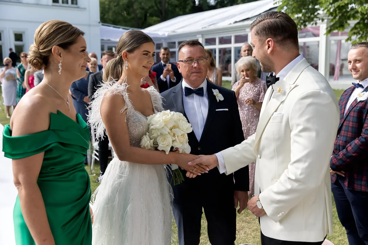 Maja & Krzysztof 58 palac czosnowskich fotografia slubna warszawa jakubmajevski 52